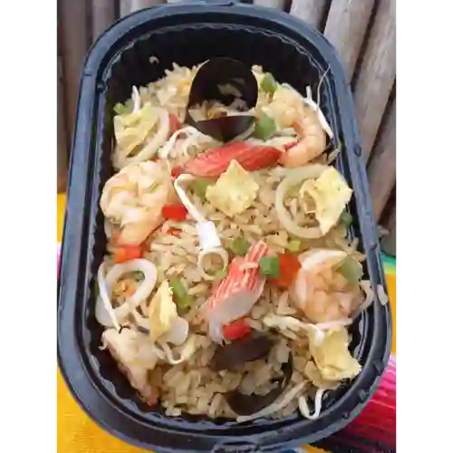 Arroz Chaufa de Mariscos