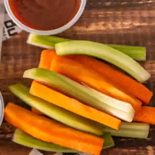 Apio y Zanahoria con Salsa Ranch