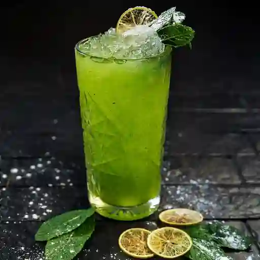 Limonada hierba buena