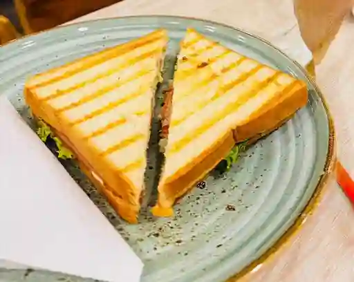 Sándwich Sencillo