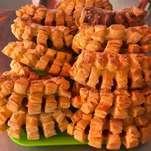 Chicharrón de Guayaba