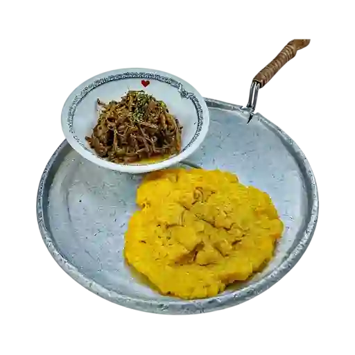 Patacón con Carne