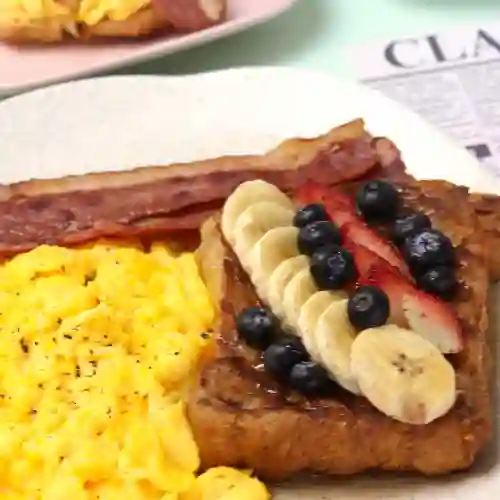 Tostadas Francesas y Huevos