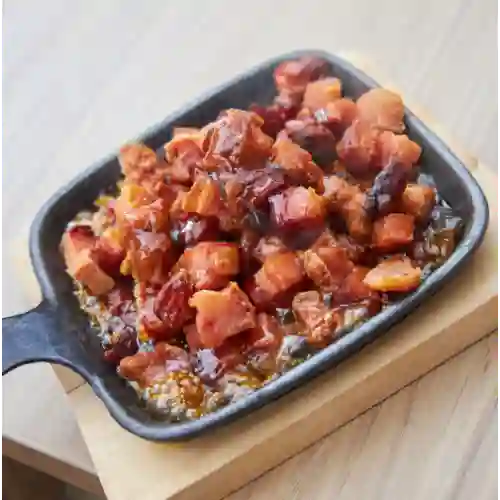 Chicharroncitos en Melado Picante