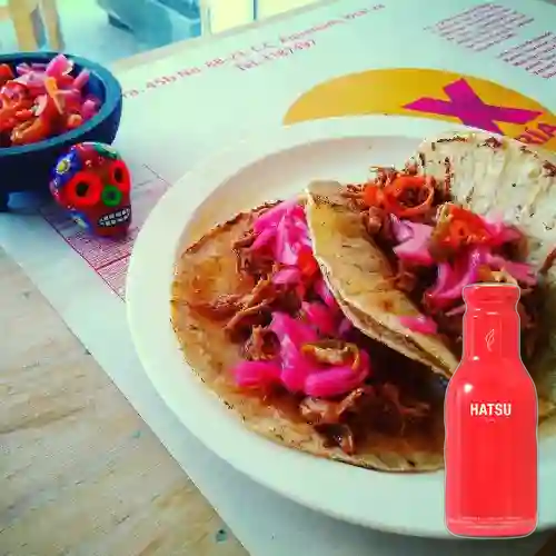 Combo Tacos de Cochinita Pibil + Hatsu Rojo 400 ml