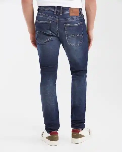 Jean Slim Fit Famous Azul Clásico Oscuro Talla 30/32 Chevignon