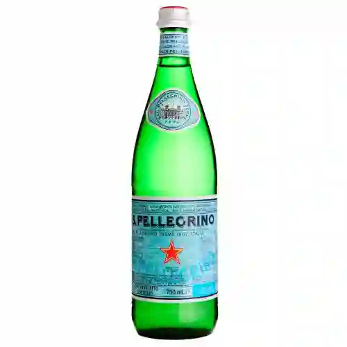 Agua San Pellegrino 750 ml