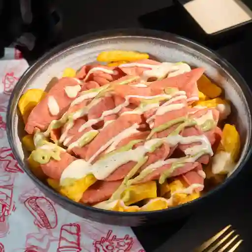 Salchipapa sencilla para dos