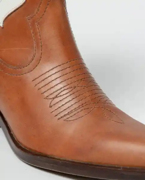 Botas Ranch Café Desierto Claro Talla 37 Chevignon
