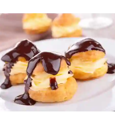 Profiteroles