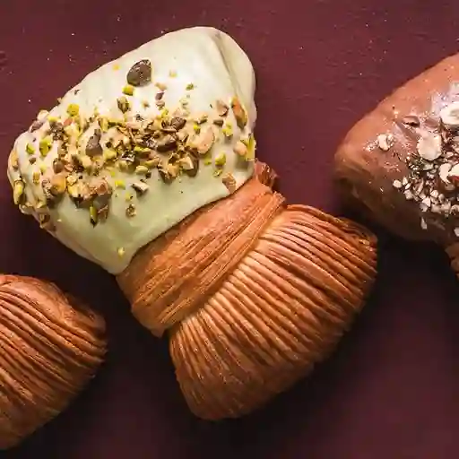 Croissant de navidad con pistacho