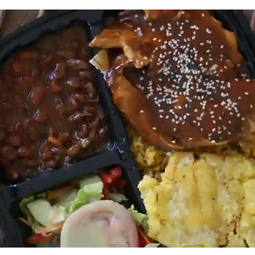 Almuerzo Especial (cerdo)