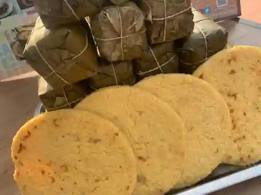 Super Combo Familiar De Tamales y Arepas X 10