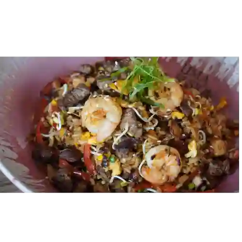 Arroz Chaufa Mar y Tierra