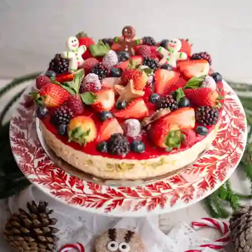 Berry Christmas Cheesecake 10-12px