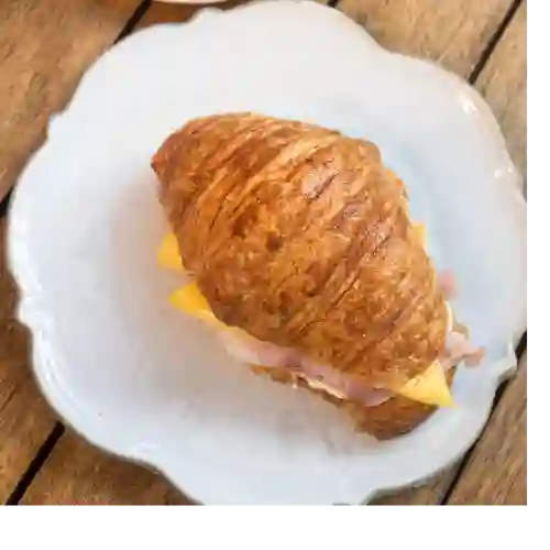 Croissant Jamón y Queso