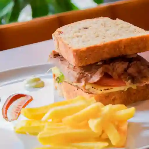 Sándwich Roast Beef