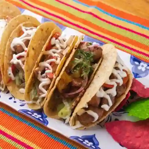 4X3 Tacos Mixtos Desmenuzados + Bebida