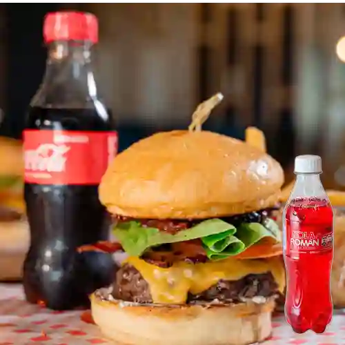 Combo Hamburguesa la Clásica + Kola Roman 250 ml
