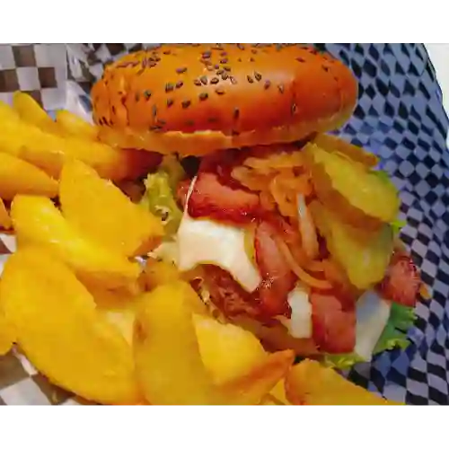 Hamburguesa Clásica en Combo
