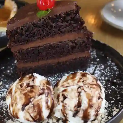 Torta de Chocolate con Helado