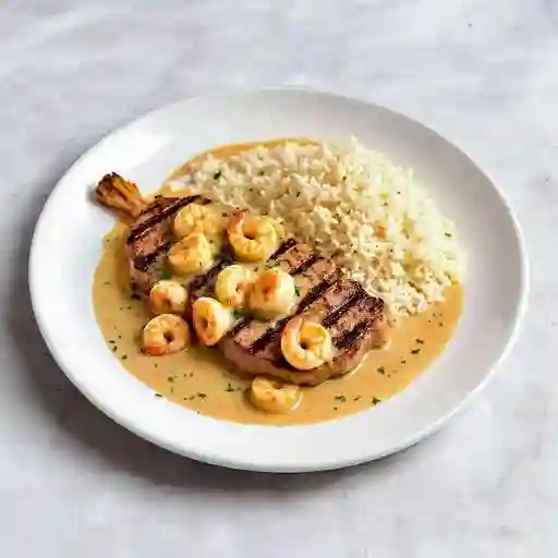 Filete en Salsa de Camarones