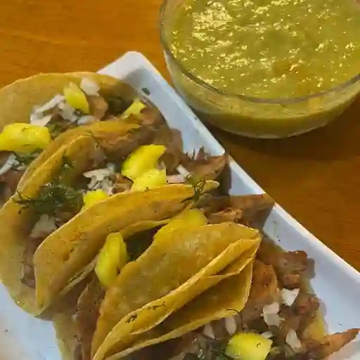 Tacos al pastor