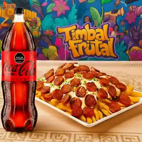 Salchipapa callejera para 4 + coca 2.5l