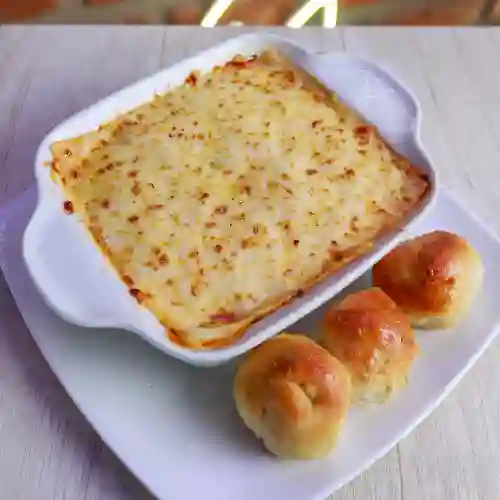 Lasagna Pollo Tocineta Al Horno