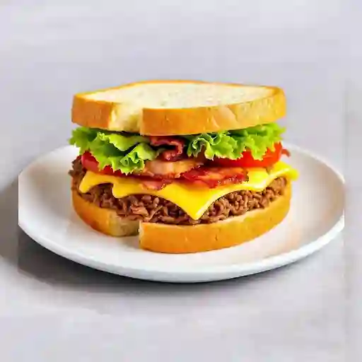 Sándwich Super Especial Ropa Vieja