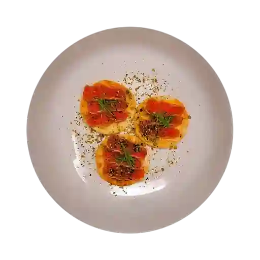 Tostadas de Tuna Tataki