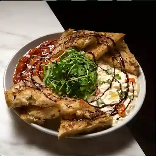 Stracciatella y tomate