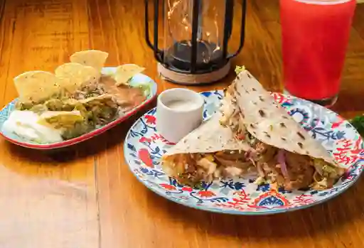 Tacos Rancheros de Pollo