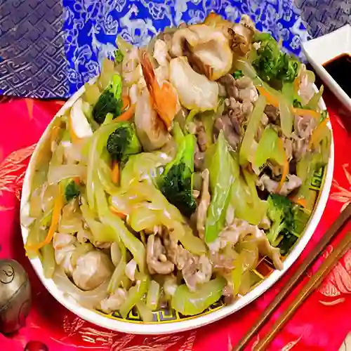 Chop Suey Pat Chin