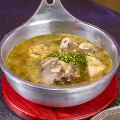 Sancocho de rabo con costilla