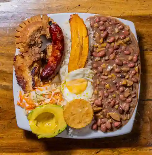 Bandeja Paisa
