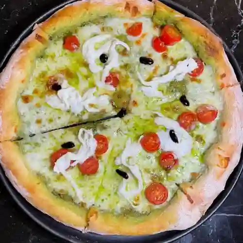 Pizza con stracciatella