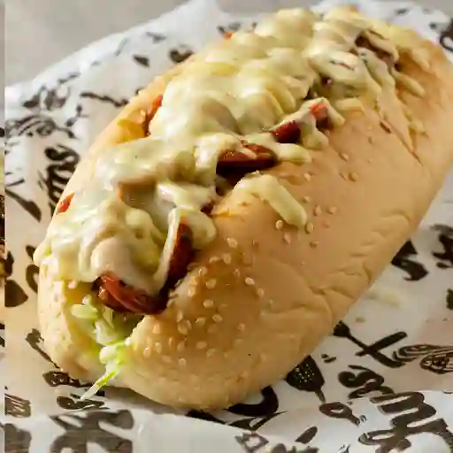 Perro chuzo de chorizo