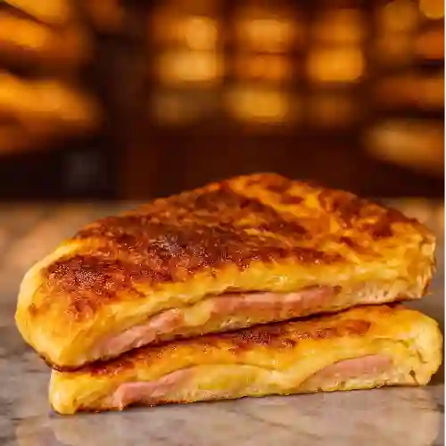 Porción Pizza Hojaldrada Ranchera