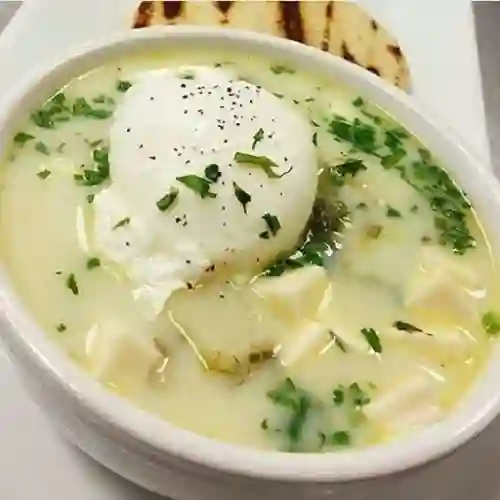 Caldo Andino ( Arepa+ Huevo)