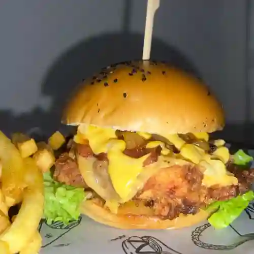 Crispy Burger Food + Papas Fritas