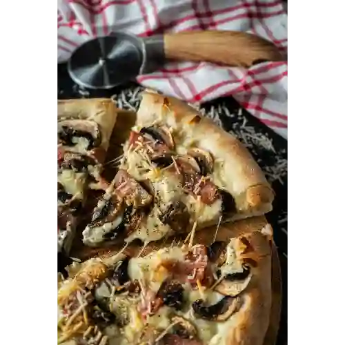 Pizza Carbonara