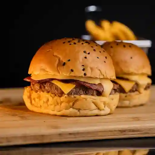 Combo bbq carnivora + papas para dos