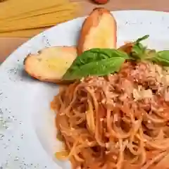 Pasta con Salsa Boloñesa
