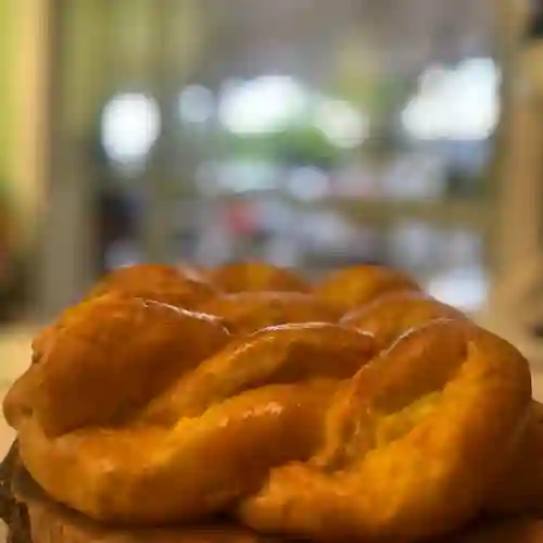 Pan de Queso y Tocineta
