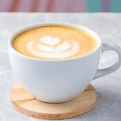 Capuchino 9 Oz + Acompañamiento