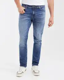 Jean Slim Fit- Famous Azul Francés Medio Talla 32/32 Chevignon