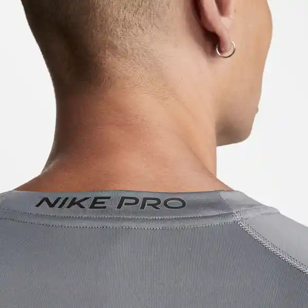 Nike Camiseta M Np Df Tight Top Gris T. L Ref: FB7932-084