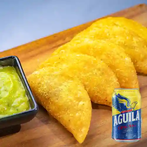Combo Empanaditas + Cerveza Águila Original Lta 330ml