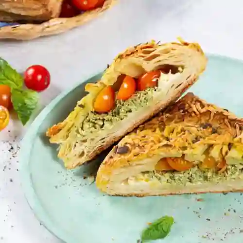 Pastel Pollo Pesto